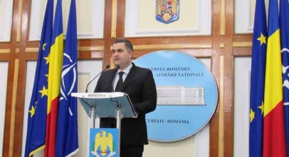 Un general în rezervă este fost militar?
