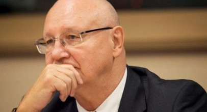 Mobilitatea militară putea fi susţinută de Ioan Mircea Paşcu