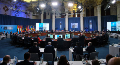 Consecinţele ministerialei NATO de la Bucureşti